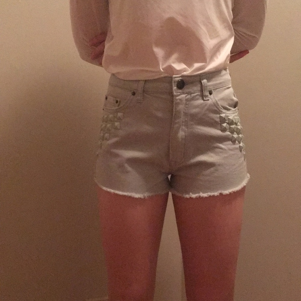 Urban Outfitters BDG cheeky high rise Dree shorts!